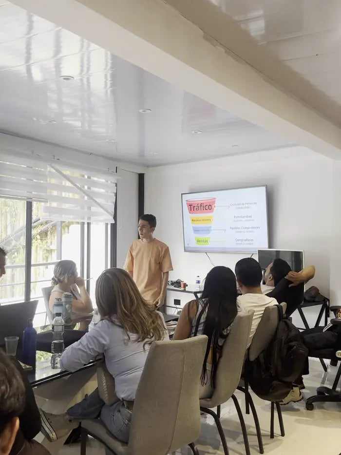 Clase en vivo de estrategia de marca